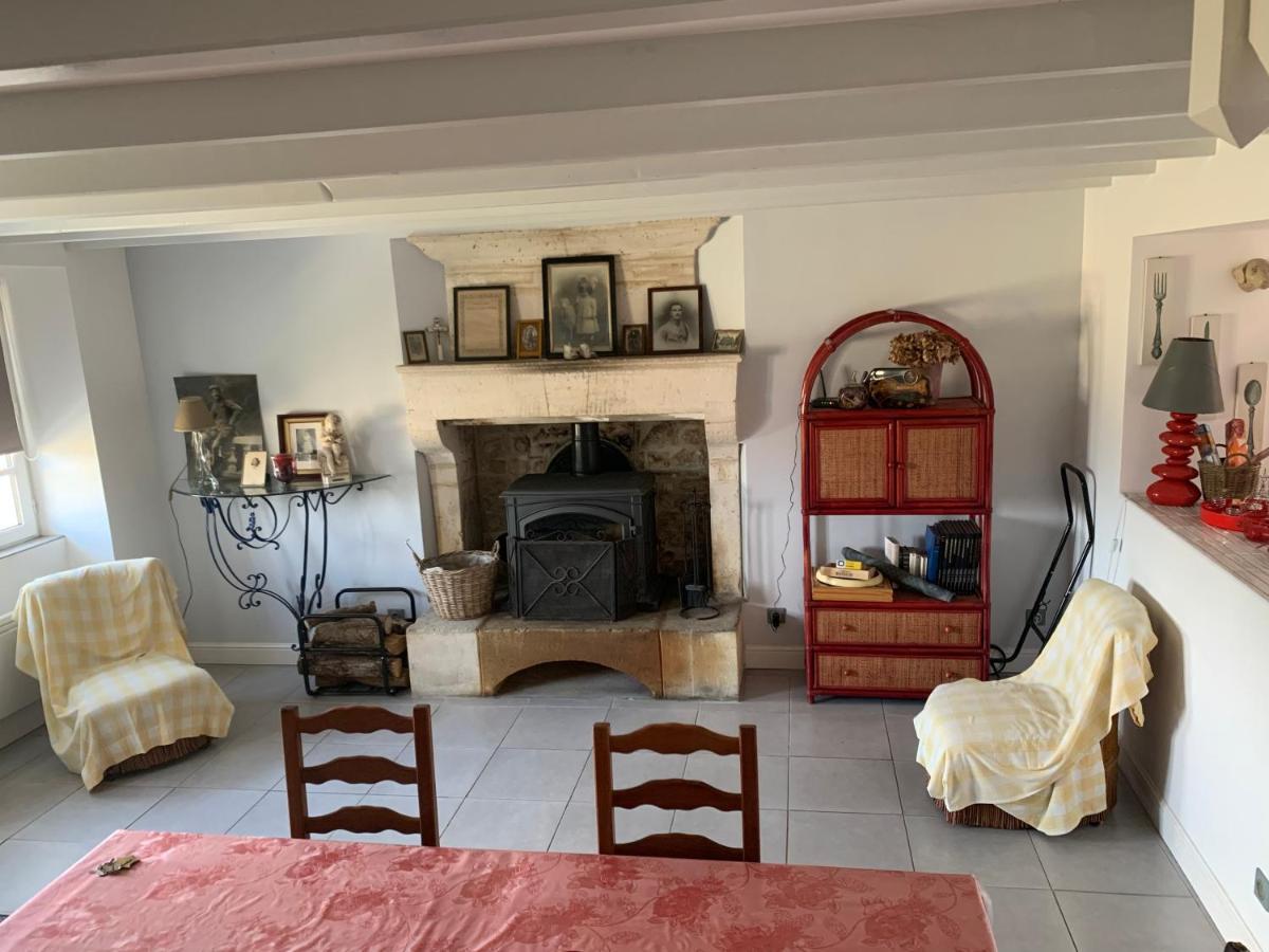 La Maison De Josephine Montignac-Charente 외부 사진